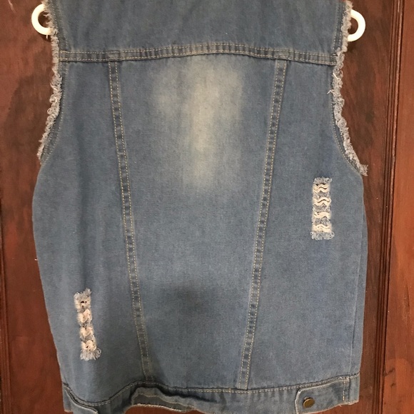 Jean jacket - Picture 2 of 2